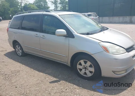 2004 Toyota Sienna Xle z USA, uszkodzony, nr VIN 5TDZA22C94S074818